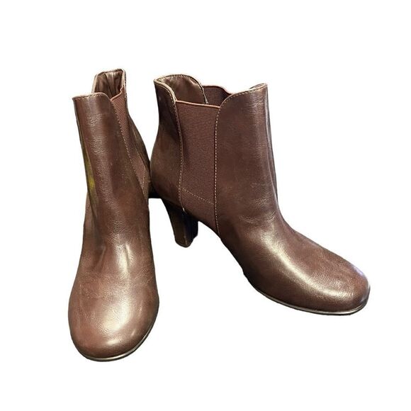 A2 By Aerosoles StroleAnkle Boots brown size 11 - Picture 2 of 8